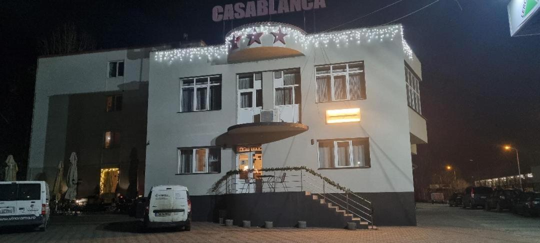 Casablanca Hostel Craiova Exterior photo